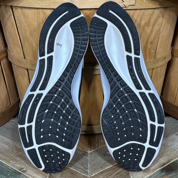Nike Air Zoom Pegasus 37 Black White BQ9647-002 Running Shoes Womens Size 8.5 - Picture 10 of 11